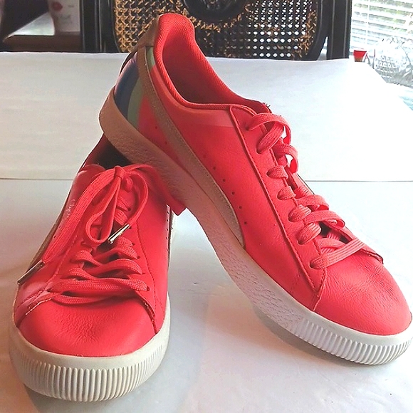 PUMA Clyde Dolphin Porcelain Rose Size 11.5 Sneakers - Picture 12 of 14